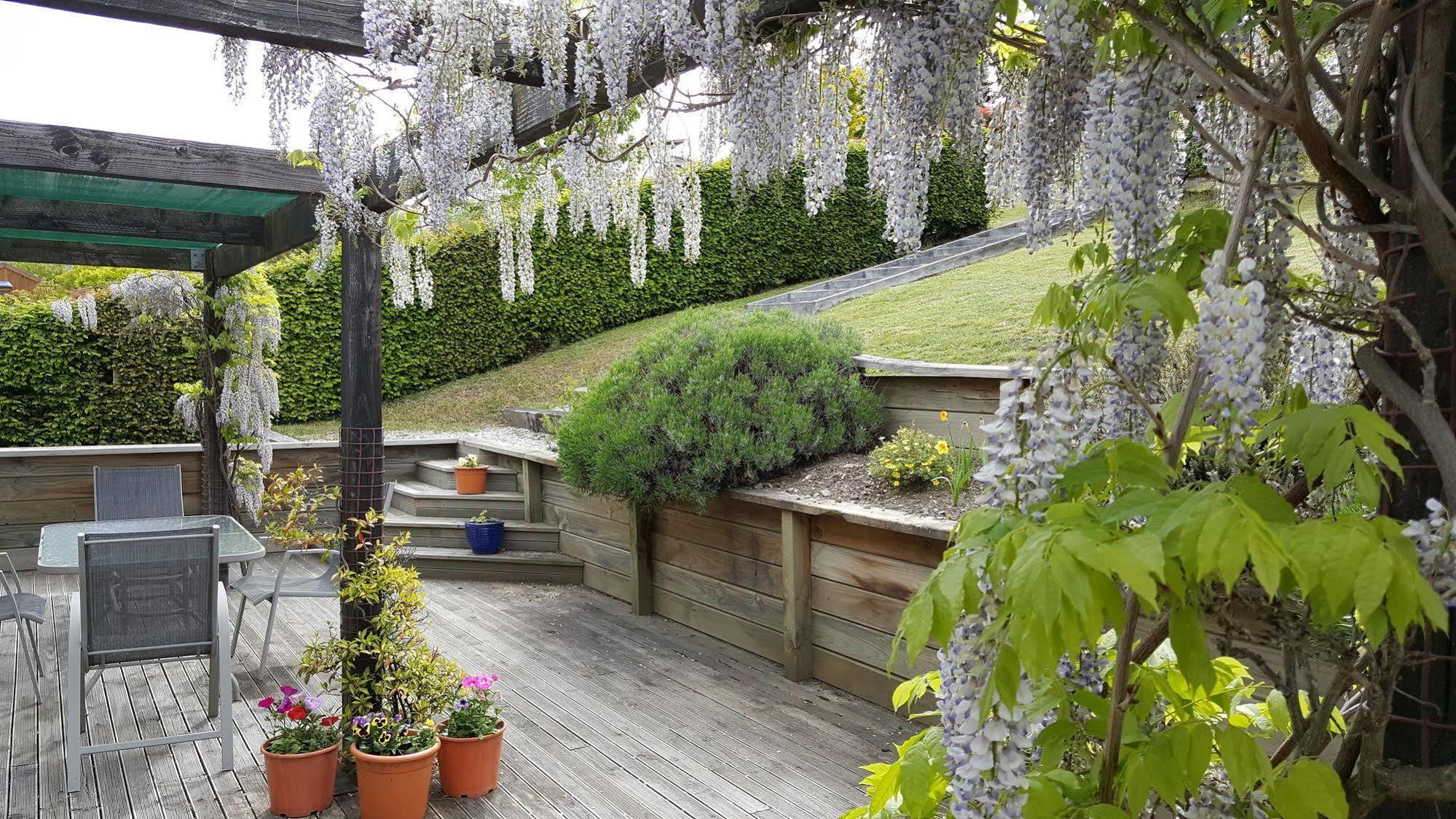 Criffel Peak View Bed And Breakfast Wanaka Exterior foto